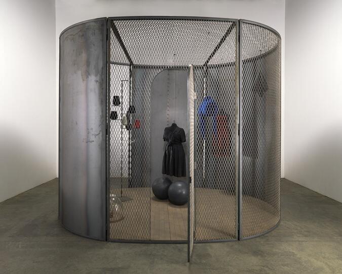 Cell (Black Days), Louise Bourgeoise. Collection The Easton Foundation. Ph: Christopher Burke.