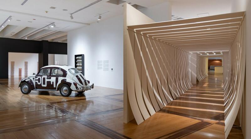HELEN ESCOBEDO: AMBIENTES TOTALES AT MARCO HELEN ESCOBEDO: AMBIENTES TOTALES AT MARCO