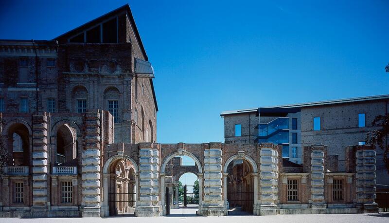 CALL FOR APPLICATIONS: DIRECTOR OF CASTELLO DI RIVOLI MUSEUM OF CONTEMPORARY ART CALL FOR APPLICATIONS: DIRECTOR OF CASTELLO DI RIVOLI MUSEUM OF CONTEMPORARY ART
