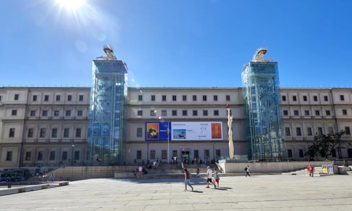 LAST DAYS TO APPLY FOR ICAC GRANTS AT THE MUSEO REINA SOFÍA