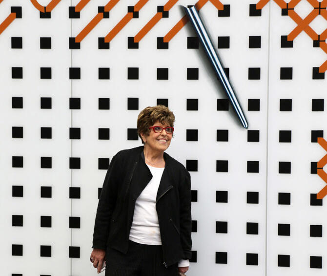 REGINA SILVEIRA: “I ALWAYS UNDERSTOOD THAT EACH REPRESENTATION OF THE REAL IS PURE ARTIFICE, CODED AND CULTURALIZED” REGINA SILVEIRA: “I ALWAYS UNDERSTOOD THAT EACH REPRESENTATION OF THE REAL IS PURE ARTIFICE, CODED AND CULTURALIZED”