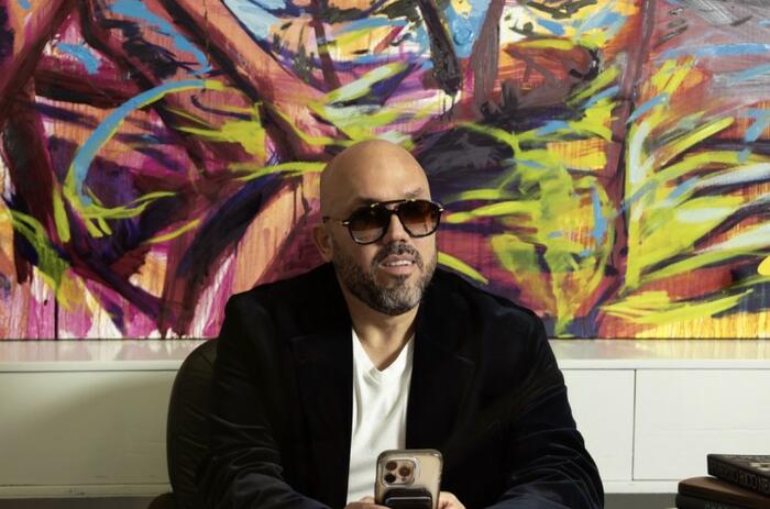 WALTER OTERO: “A TROPICAL GALLERIST IS ONE WHO IS NOT AFRAID OF ANYTHING”