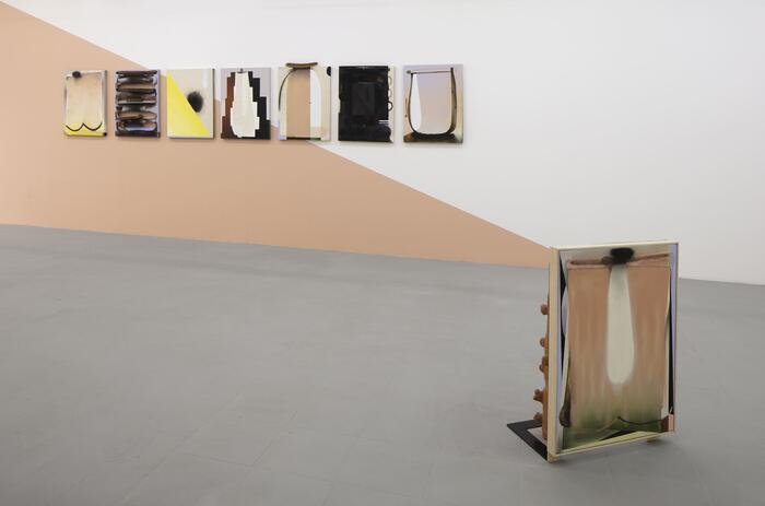 LUIS HAMPSHIRE'S INFINITE ENSEMBLE. THE EXHIBITION AT KAREN HUBER LUIS HAMPSHIRE'S INFINITE ENSEMBLE. THE EXHIBITION AT KAREN HUBER