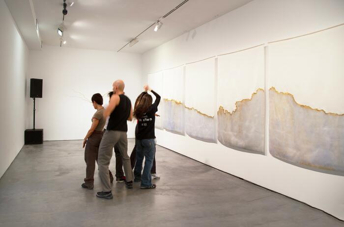 GLENDA LEÓN: A RITUAL SPACE IN THE SEARCH FOR MEANING