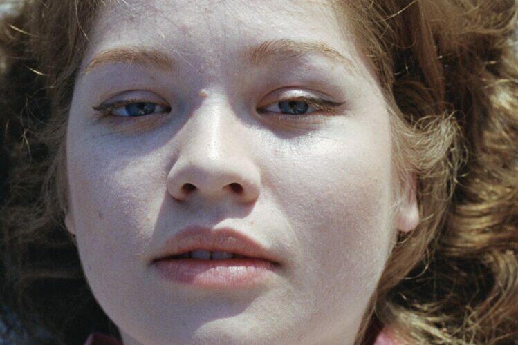 LUCÍA ANTEBI: CONVERGENCE OF THE EARTHLY AND SPIRITUAL, AT LE MUR