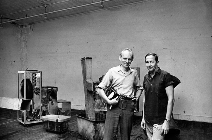 The Robert Rauschenberg Foundation announces recipients of the 2013 Artistic innovation and collaboration grants The Robert Rauschenberg Foundation announces recipients of the 2013 Artistic innovation and collaboration grants