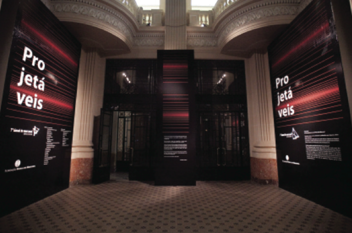 Museography of the “Projectables” Exhibition at the Santander Cultural. Photograph: Eduardo Seidl. Museografia de la muestra “Proyectables” en el Santander Cultural. Foto Eduardo Seidl Museography of the “Projectables” Exhibition at the Santander Cultural. Photograph: Eduardo Seidl. Museografia de la muestra “Proyectables” en el Santander Cultural. Foto Eduardo Seidl