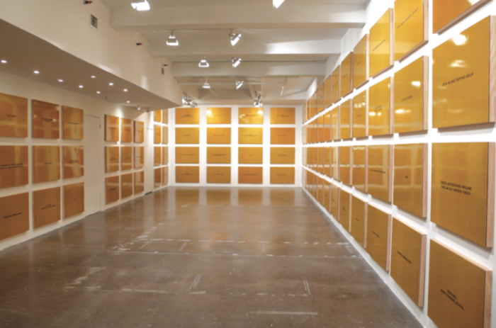 Daniel Joseph Martínez. Divine Violence, 2007. Automotive paint on wood panels, 125 parts, 24 x 36 in. each, overall dimensions variable. Installation view, The Project, New York. Courtesy Whitney Museum of American Art. Divina Violencia, 2007. Pintura para automóviles sobre paneles de madera, 125 partes, 61 x 91.4 cm, dimensión total variable. Vista de la instalación, The Project, Nueva York. Cortesía Museo Whitney de Arte Americano. Daniel Joseph Martínez. Divine Violence, 2007. Automotive paint on wood panels, 125 parts, 24 x 36 in. each, overall dimensions variable. Installation view, The Project, New York. Courtesy Whitney Museum of American Art. Divina Violencia, 2007. Pintura para automóviles sobre paneles de madera, 125 partes, 61 x 91.4 cm, dimensión total variable. Vista de la instalación, The Project, Nueva York. Cortesía Museo Whitney de Arte Americano.