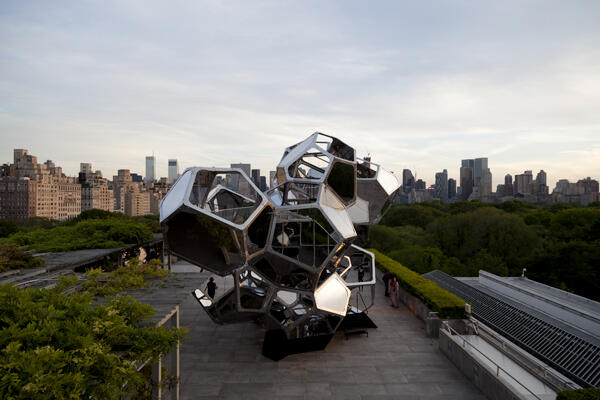 Tomás Saraceno