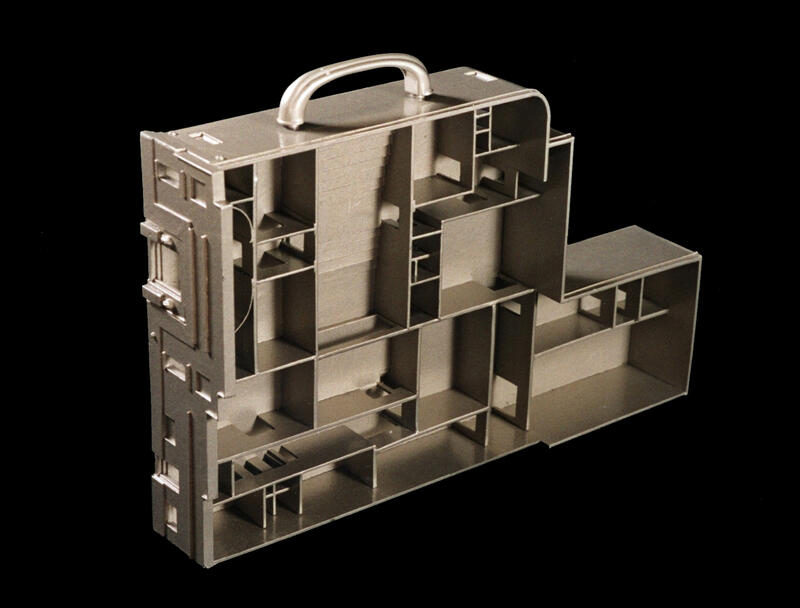 CRISTIAN SEGURA  Valijita de ex director de museo (Briefcase of a former museum director), 2003  Cardboard, paint, and metal  12.2 x 17.3 x 3.1 inches           Fundación OSDE, Espacio Imago, Buenos Aires