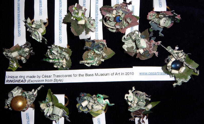 Unique ring made by Cesar Trasobares for the Bass Museum of Art in 2010 RINGHEAD (Exorcisim from style)/ Anillo unico hecho por  Cesar Trasobares para el Bass Museum of Art en 2010 RINGHEAD (Exorcisim from style)