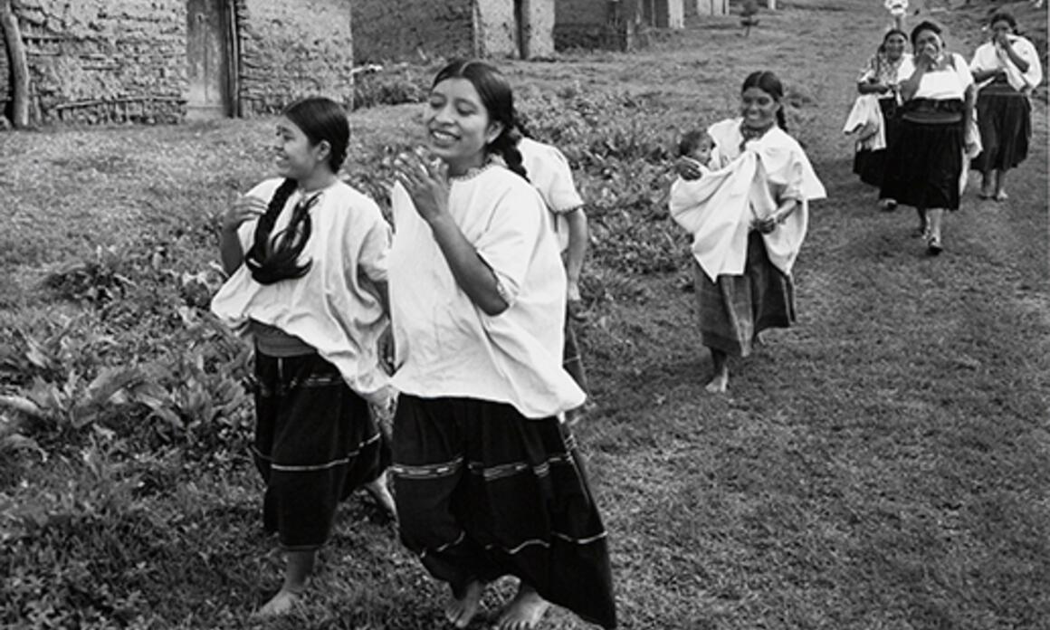 Álvarez Bravo´s First Solo Show at the Wittliff Collections,  Texas State University