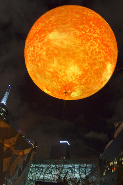 Rafael Lozano-Hemmer, Solar Equation - Federation Square - Melbourne's Meeting Place. 