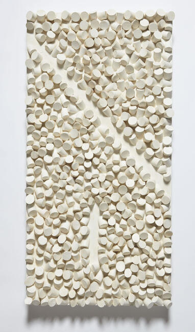 Sergio Camargo, Relief No. 161-4, 1964, Painted wood relief, 48 x 26  x 5.5 inches (121.9 x 66 x 14  cm) LOT 173