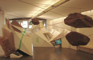 Installation view / Vista de la instalación. Courtesy/Cortesía Sala SAM - Instituto Chileno Norteamericano de Cultura