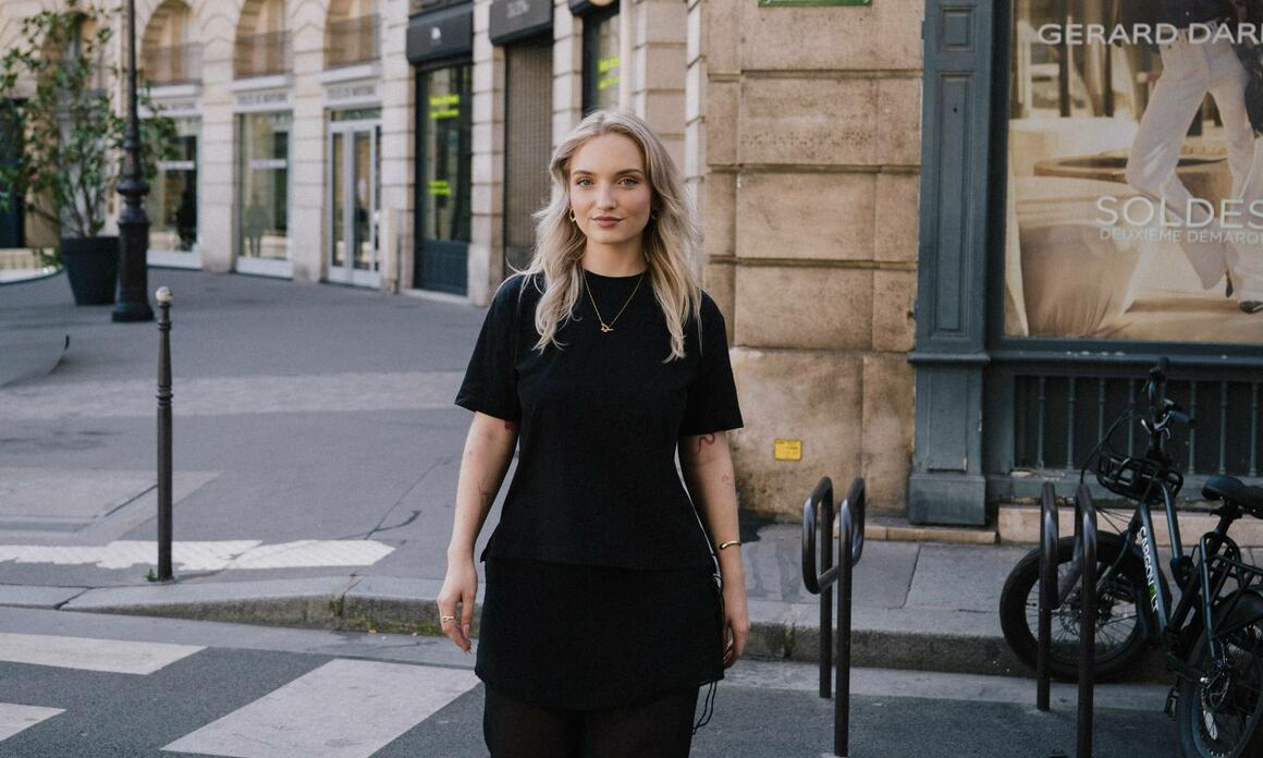 BEYOND THE ALGORITHM: GENEVIÈVE'S BESPOKE VISION FOR THE ART MARKET