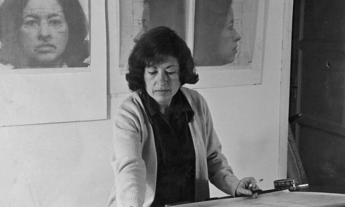 TERESA BURGA (1935-2021)