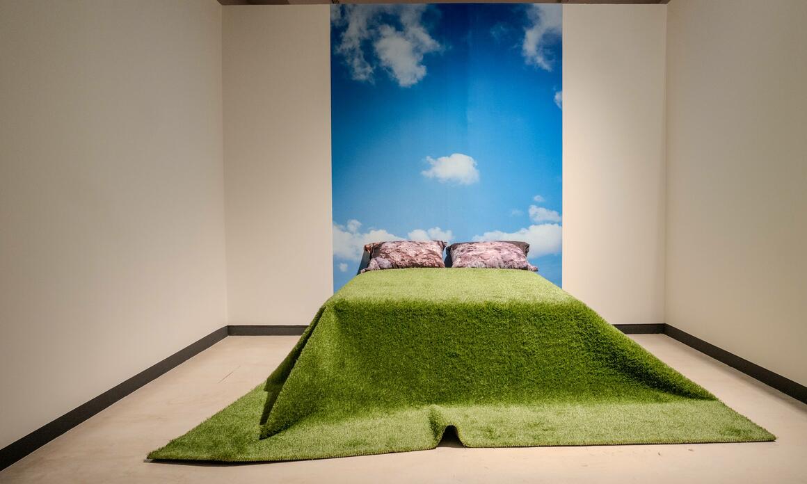 GLENDA LEÓN IN BILBAO: SILENCE AS A PERCEPTUAL EXPERIENCE