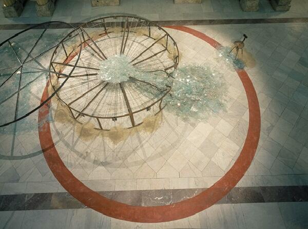 "No es la voz que clama en el desierto", 1990, Nacho Criado. Ph: Javier Azurmendi.