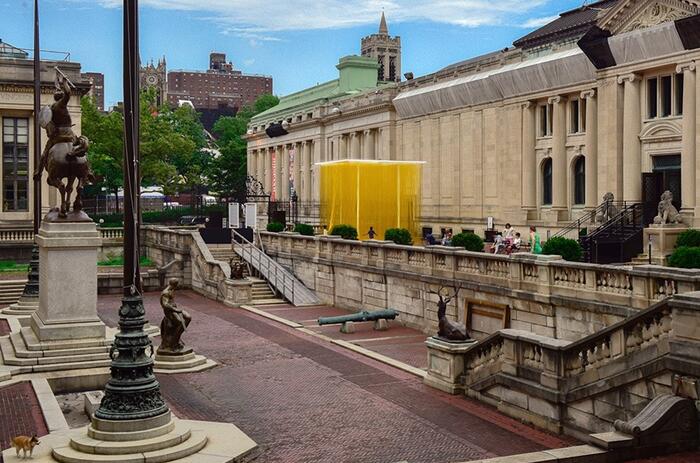 JESÚS RAFAEL SOTO'S INTERACTIVE SCULPTURE IN NEW YORK CITY