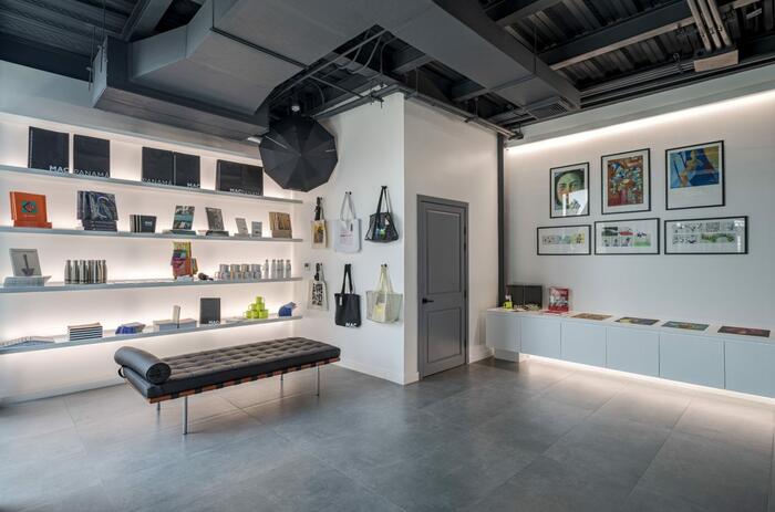 THE STORY OF MAC PANAMÁ: WORKS, MEMORIES, AND AFFECTIONS