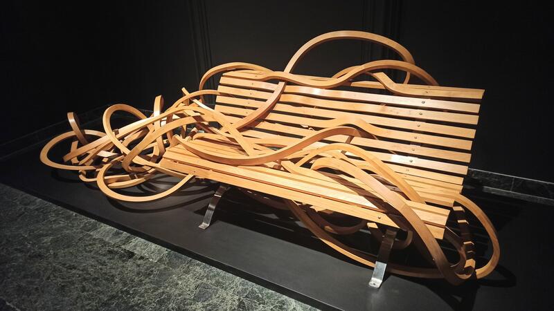 THE AESTHETIC TRANSFORMATION OF FUNCTIONALITY: REINOSO AT MNAD