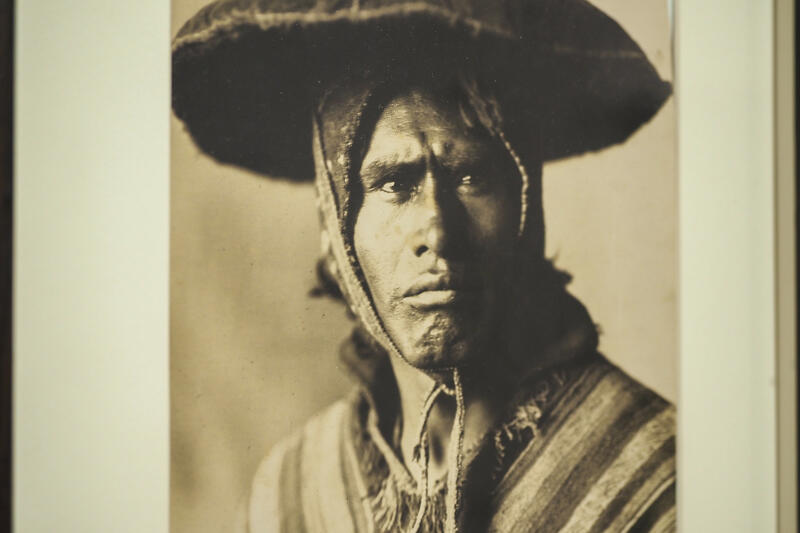 MARTÍN CHAMBI AND HIS CONTEMPORARIES IN AN EXHIBITION AT CASA DE AMERICA MARTÍN CHAMBI AND HIS CONTEMPORARIES IN AN EXHIBITION AT CASA DE AMERICA