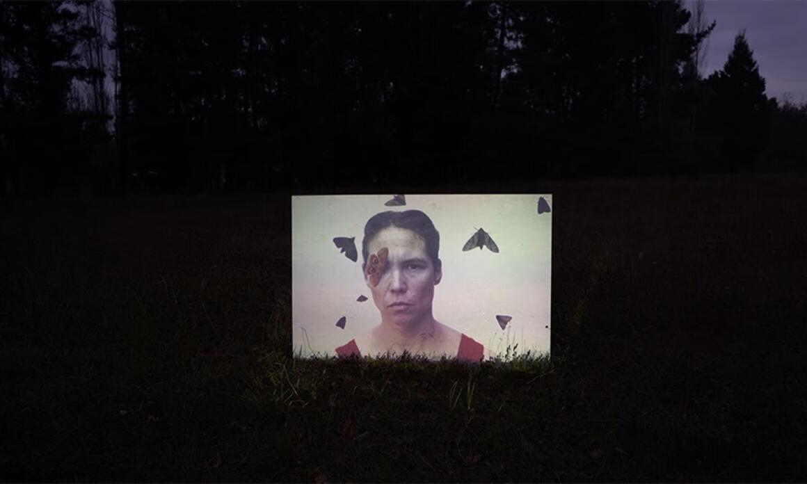 BEYOND THE HORIZON: CHILEAN ARTISTS REFLECT ON THE MASSIVE EXHIBITION “AL AIRE, LIBRE”