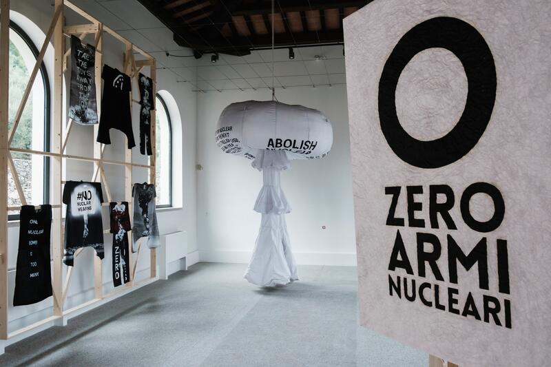 PEACE SYMBOLS AT ZERO ARMI NUCLEARI BY PEDRO REYES