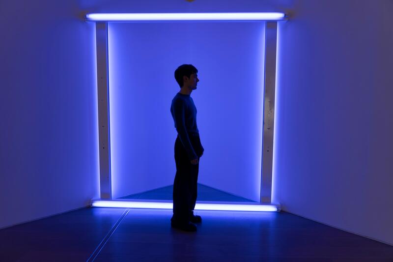 FROM RELIGIOUS ICONS TO FLUORESCENT ICONS: DAN FLAVIN AND LIGHT AS EXPERIENCE AT MALBA