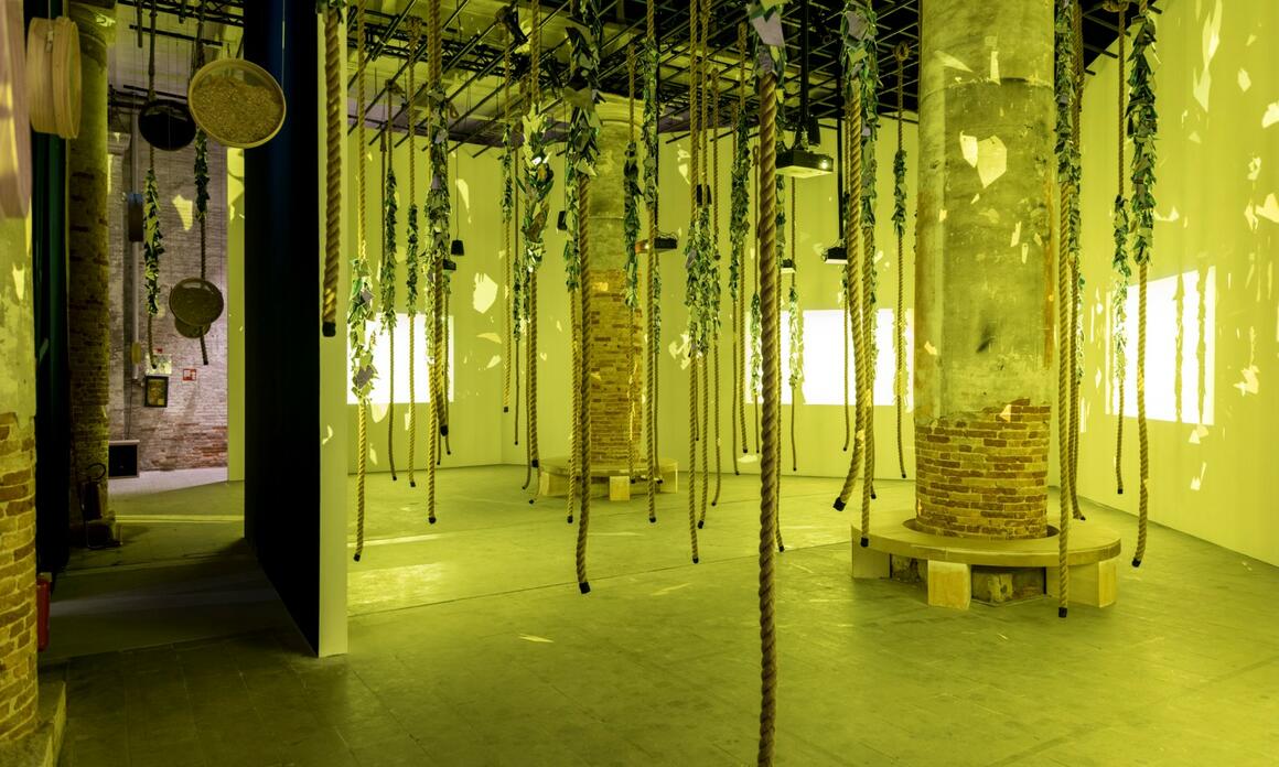 INSISTING GHOSTS THAT REMAIN IN THIS VENICE BIENNALE'S EDITION