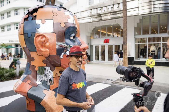 MIAMI ART WEEK SPOTLIGHT: OSCAR MARTÍNEZ