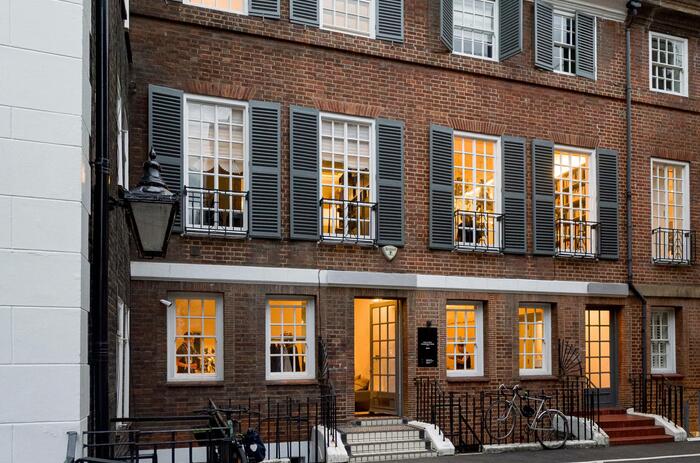 ASCOLI AND MORBÁN FIRST ARTISTS OF NEW LONDON RESIDENCY
