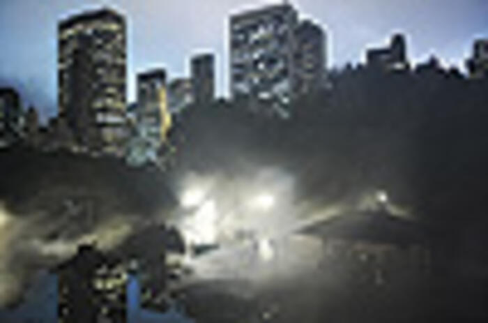 REVIEWS - 2006 WHITNEY BIENNIAL