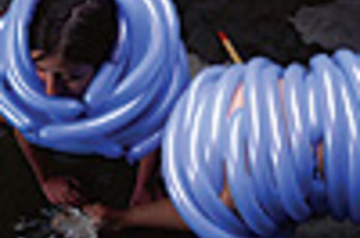 REVIEWS - MÓNICA VAN ASPEREN